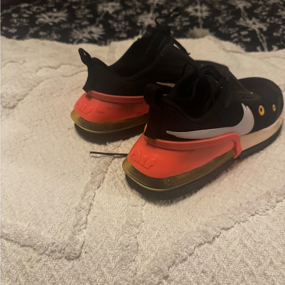 Nike Black and Pink Athletic Shoes - Picture 3 of 5